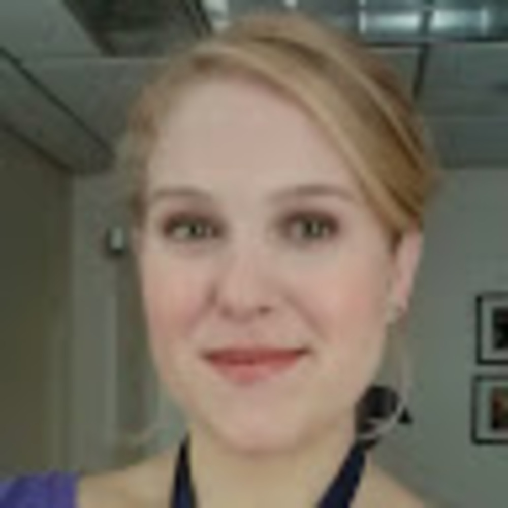 Meet your Posher, Carissa
